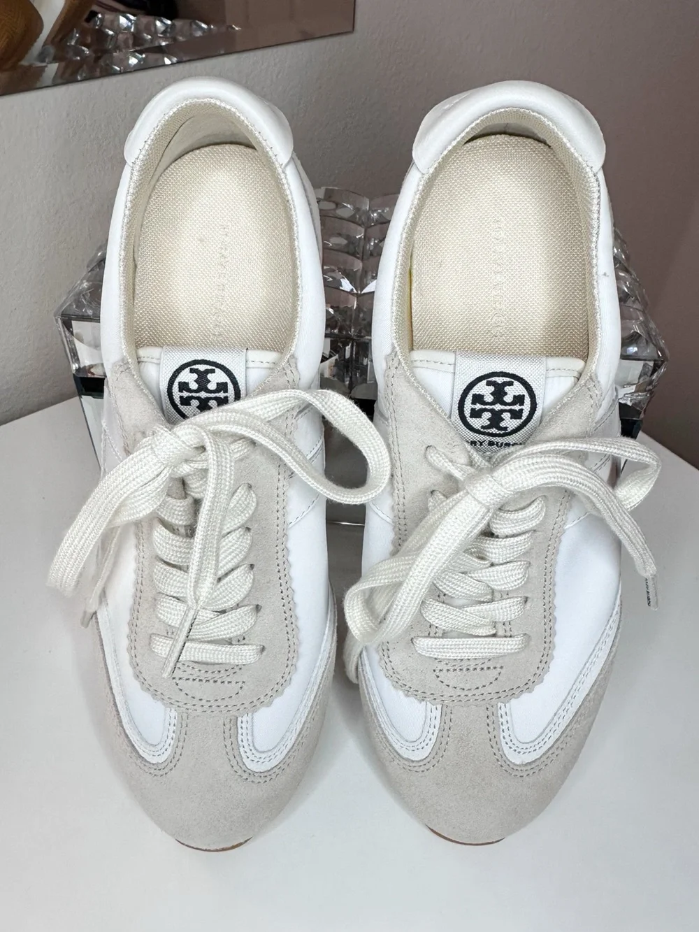 NWOT Tory Burch Hank Snow White and Beige Low Top Shoes - size 6.5